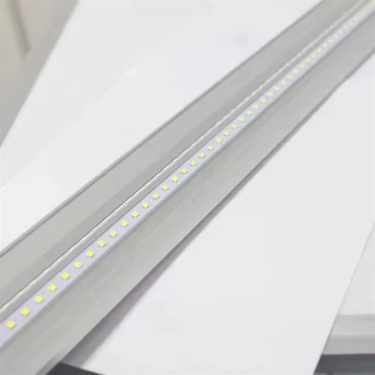 Led Batten Light 110-277V 30W 5000K
